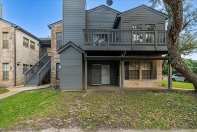 Welcome to Oak Bay Club Condominiums, located in the prestigious on Rockport Country Club in Texas - for sale on GolfHomes.com, golf home, golf lot
