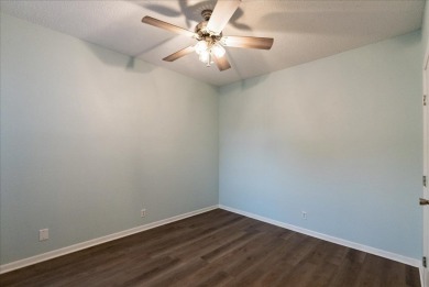 Welcome to Oak Bay Club Condominiums, located in the prestigious on Rockport Country Club in Texas - for sale on GolfHomes.com, golf home, golf lot