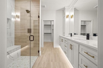 Simplify your life with an ALL NEW MAINTENANCE PROVIDED CUSTOM on Lakewood Oaks Golf Club, Ltd. in Missouri - for sale on GolfHomes.com, golf home, golf lot