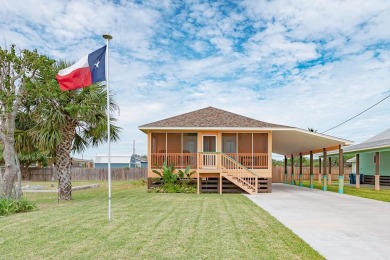 Welcome to this furnished 2-bedroom / 2-bathroom coastal bay on Rockport Country Club in Texas - for sale on GolfHomes.com, golf home, golf lot