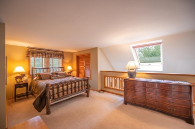 Beautiful 4 bedroom, 3.5 bath townhouse just off the Hermitage on Hermitage Club Golf Course in Vermont - for sale on GolfHomes.com, golf home, golf lot