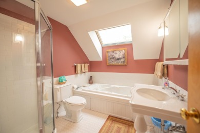 Beautiful 4 bedroom, 3.5 bath townhouse just off the Hermitage on Hermitage Club Golf Course in Vermont - for sale on GolfHomes.com, golf home, golf lot