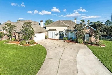 Beautifully updated home on the 12th tee box of Oak Harbor Golf on Oak Harbor Golf Club in Louisiana - for sale on GolfHomes.com, golf home, golf lot