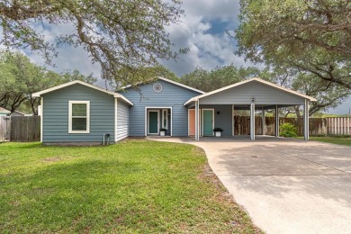 Welcome to this beauty in Captains Bay! This charming 2-bedroom on Rockport Country Club in Texas - for sale on GolfHomes.com, golf home, golf lot