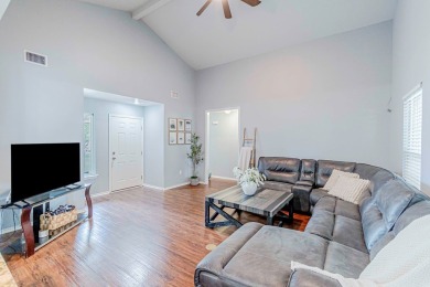 Welcome to this beauty in Captains Bay! This charming 2-bedroom on Rockport Country Club in Texas - for sale on GolfHomes.com, golf home, golf lot