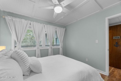 Charming Condo in Fairfield Harbour - A Perfect Retreat!
Nestled on Harbour Point Golf Club in North Carolina - for sale on GolfHomes.com, golf home, golf lot