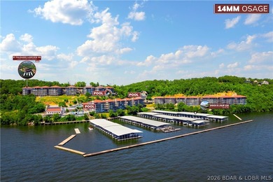 Top-floor 3 bedroom, 2 bath Palisades condo with beautiful main on Tan-Tar-A Golf Club in Missouri - for sale on GolfHomes.com, golf home, golf lot