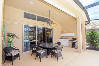 Come and See this popular Laurel Model (2,124sf under air) sold on Colonial Country Club in Florida - for sale on GolfHomes.com, golf home, golf lot