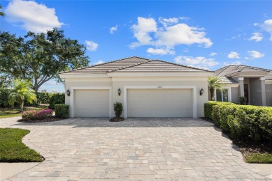 Have you been looking for a place to store your classic car and on Rosedale Golf and Tennis Club in Florida - for sale on GolfHomes.com, golf home, golf lot