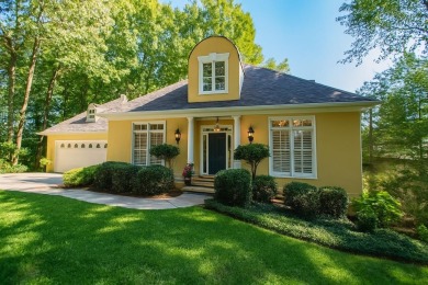 LAKEFRONT LIVING - NOW PRICED AT $750,000! Motivated sellers are on Fairfield Plantation Golf and Country Club in Georgia - for sale on GolfHomes.com, golf home, golf lot