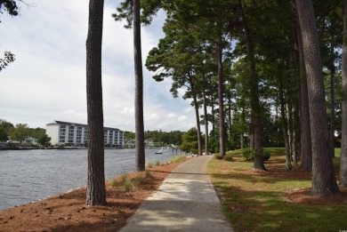 Perfect privacy with this top floor unit. No one will be above on  in South Carolina - for sale on GolfHomes.com, golf home, golf lot