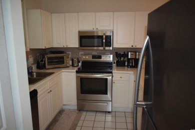Perfect privacy with this top floor unit. No one will be above on  in South Carolina - for sale on GolfHomes.com, golf home, golf lot
