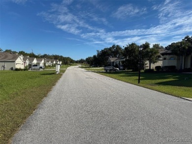 Build your dream home in the desirable Southern Woods a deed on Southern Woods Golf Club in Florida - for sale on GolfHomes.com, golf home, golf lot