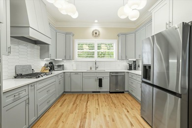 All brick, golf course frontage in Summerbrooke! This home is on The Golf Club At Summerbrooke in Florida - for sale on GolfHomes.com, golf home, golf lot