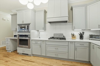 All brick, golf course frontage in Summerbrooke! This home is on The Golf Club At Summerbrooke in Florida - for sale on GolfHomes.com, golf home, golf lot