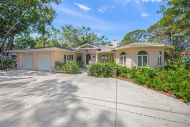 This is the one * Location, location, location * ALMOST 1 ACRE on Sara Bay Country Club in Florida - for sale on GolfHomes.com, golf home, golf lot