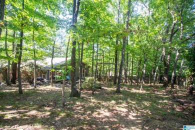 If you have been looking for that perfect location that feels on Anniston Municipal Golf Course in Alabama - for sale on GolfHomes.com, golf home, golf lot