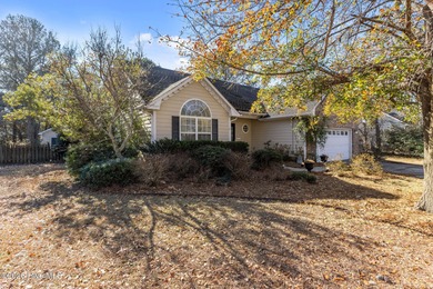 Back on the Market - Now Offering $15,000 Closing Credit + No on Baywood Golf Club in North Carolina - for sale on GolfHomes.com, golf home, golf lot