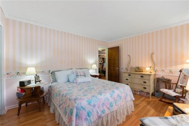 Welcome to your new home in the heart of the beautiful City of on Holiday Island Executive Golf Course in Arkansas - for sale on GolfHomes.com, golf home, golf lot