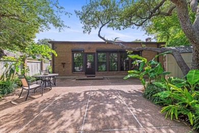 Gorgeous and Sophisticated design sets this Custom built home on Rockport Country Club in Texas - for sale on GolfHomes.com, golf home, golf lot