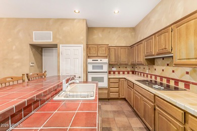 Rare 2 BEDROOM, 2.5 BATH 2266sf Villa in the GATED, ADULT on Oakwood Golf Club  in Arizona - for sale on GolfHomes.com, golf home, golf lot