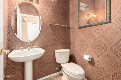 Rare 2 BEDROOM, 2.5 BATH 2266sf Villa in the GATED, ADULT on Oakwood Golf Club  in Arizona - for sale on GolfHomes.com, golf home, golf lot