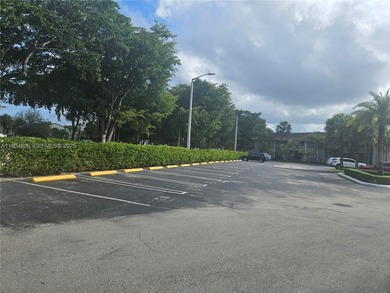 *The only unit for sale in Villas Of Miami Lakes/Lower HOA than on Don Shulas Golf Course and Club in Florida - for sale on GolfHomes.com, golf home, golf lot