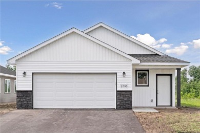 Come view this beautifully built new construction, one-level on The Ponds Golf Club in Minnesota - for sale on GolfHomes.com, golf home, golf lot