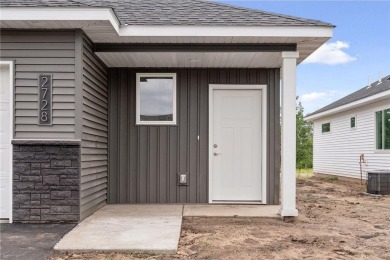 Come view this beautifully built new construction, one-level on The Ponds Golf Club in Minnesota - for sale on GolfHomes.com, golf home, golf lot