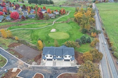 Discover modern living on the Robert Trent Jones Eagle Point on Eagle Point Golf Course in Oregon - for sale on GolfHomes.com, golf home, golf lot