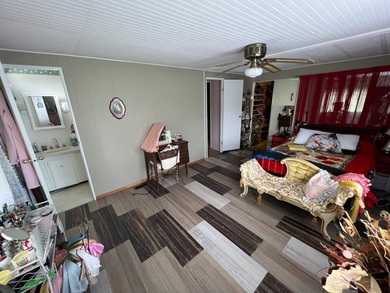 Retirement life made easy in sunny Port Saint Lucie, FL is just on Spanish Lakes Golf Village in Florida - for sale on GolfHomes.com, golf home, golf lot