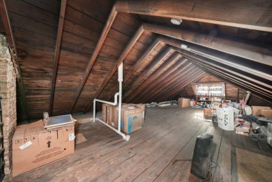 A complete booklet with financial details, a list of building on Marquette Park Golf Course in Illinois - for sale on GolfHomes.com, golf home, golf lot