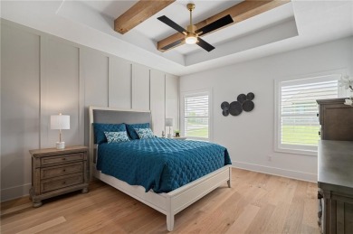 Welcome to this stunning 2 bedroom, 2 bathroom ranch style home on Lakewood Oaks Golf Club, Ltd. in Missouri - for sale on GolfHomes.com, golf home, golf lot