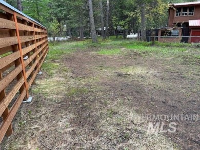 Wonderful building lot close to McCall Golf Course and Golf Club on McCall Municipal Golf Course in Idaho - for sale on GolfHomes.com, golf home, golf lot