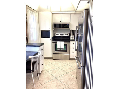 Wonderful and bright, 2 Bed/2 Bath condo located in the highly on  in Florida - for sale on GolfHomes.com, golf home, golf lot