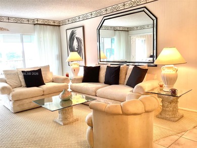 Wonderful and bright, 2 Bed/2 Bath condo located in the highly on  in Florida - for sale on GolfHomes.com, golf home, golf lot