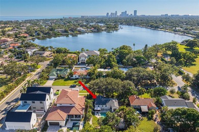 Located in Snell Isle Shores, just steps away from the famous on The Renaisssance Vinoy Golf Club in Florida - for sale on GolfHomes.com, golf home, golf lot