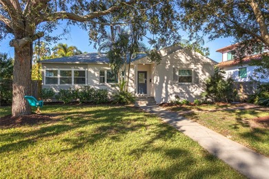 Located in Snell Isle Shores, just steps away from the famous on The Renaisssance Vinoy Golf Club in Florida - for sale on GolfHomes.com, golf home, golf lot