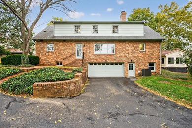 Offered for the first time since it was built in 1972, this on Tates Creek Golf Course in Kentucky - for sale on GolfHomes.com, golf home, golf lot