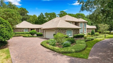 AN EXTRAORDINARY OPPORTUNITY T0 PURCHASE ASTUNNING ESTATE on Black Diamond Ranch Golf Course in Florida - for sale on GolfHomes.com, golf home, golf lot