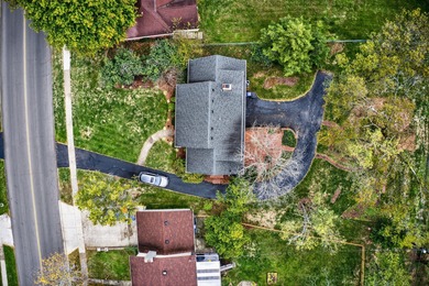 Offered for the first time since it was built in 1972, this on Tates Creek Golf Course in Kentucky - for sale on GolfHomes.com, golf home, golf lot