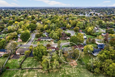 Offered for the first time since it was built in 1972, this on Tates Creek Golf Course in Kentucky - for sale on GolfHomes.com, golf home, golf lot