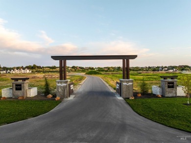 Unbelievable 5+ acre lot with golf course frontage in Spurwing on SpurWing Country Club in Idaho - for sale on GolfHomes.com, golf home, golf lot