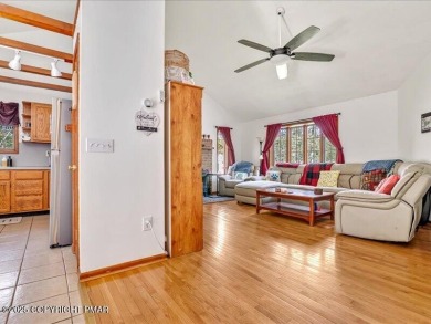 This stunning 3 bedroom 2 ful bath contemporary home W/ LOW on Pocono Farms Country Club in Pennsylvania - for sale on GolfHomes.com, golf home, golf lot