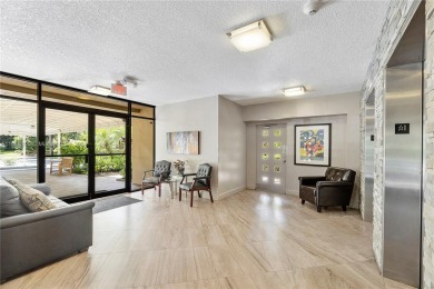 Large 3 Bedroom/ 2.5 Bath Condo W/ Open Floor Plan, Located In on Oaks Country Club in Florida - for sale on GolfHomes.com, golf home, golf lot