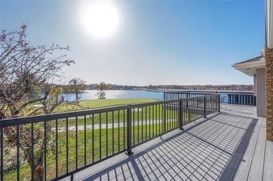 MILLION DOLLAR VIEWS for sale!!!  LAKEFRONT and GOLF FRONT!!! on Lakewood Oaks Golf Club, Ltd. in Missouri - for sale on GolfHomes.com, golf home, golf lot