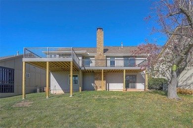 MILLION DOLLAR VIEWS for sale!!!  LAKEFRONT and GOLF FRONT!!! on Lakewood Oaks Golf Club, Ltd. in Missouri - for sale on GolfHomes.com, golf home, golf lot