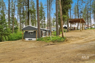 Adorable fully refreshed cabin with snow roof, plus new 32'x20' on Terrace Lakes Golf Resort in Idaho - for sale on GolfHomes.com, golf home, golf lot