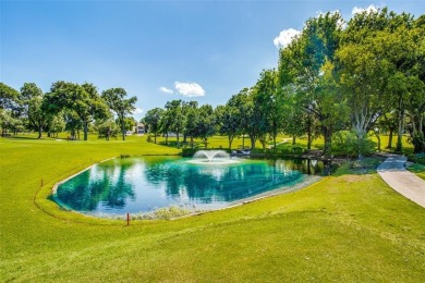 Welcome to your dream townhome nestled in the gated resort on Lakeside Village Golf Course in Texas - for sale on GolfHomes.com, golf home, golf lot