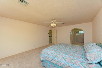LOCATION LOCATION LOCATION...
Welcome to this quaint 3-bedroom on London Bridge Golf Course in Arizona - for sale on GolfHomes.com, golf home, golf lot
